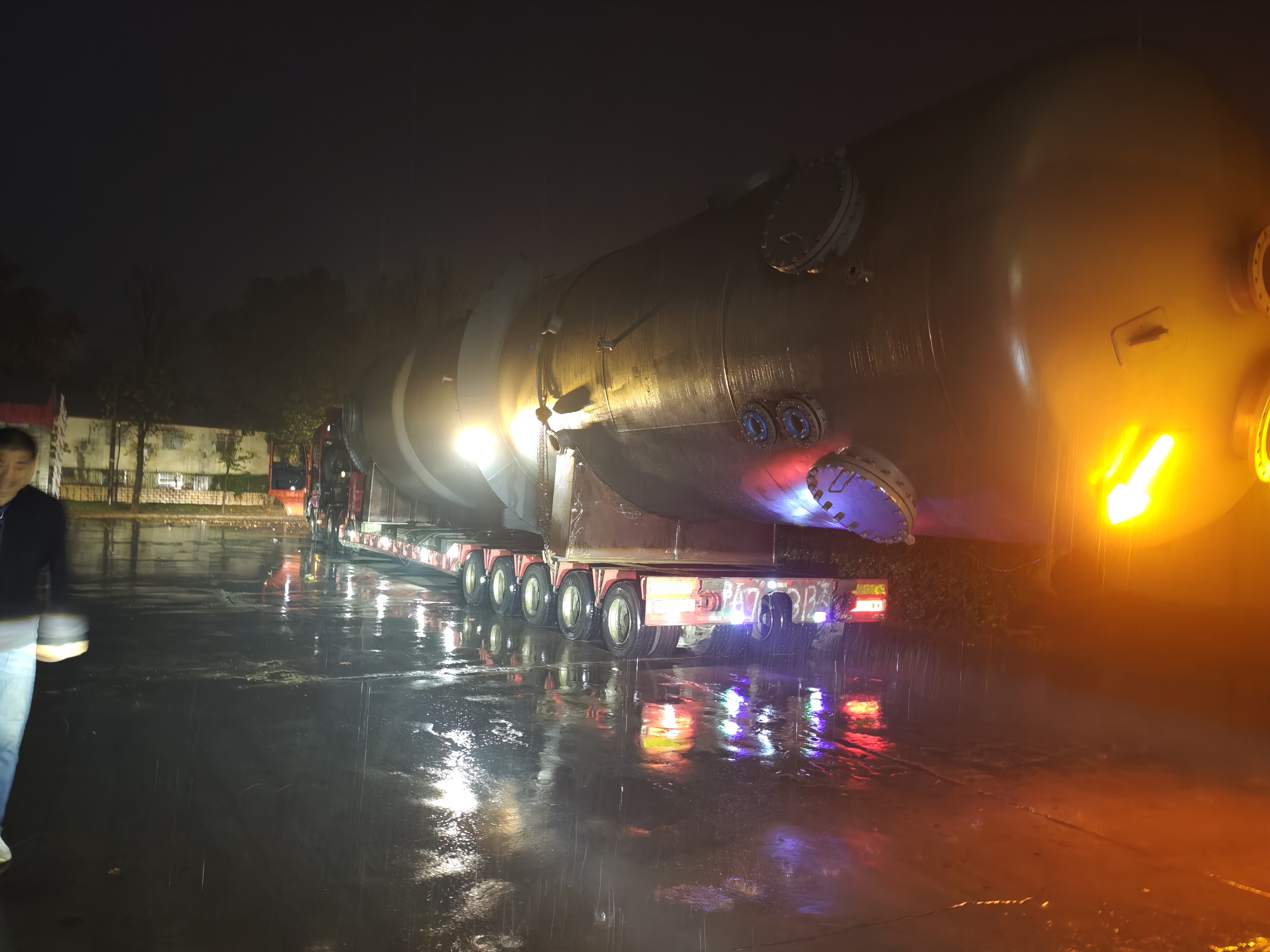 1762501498291086659.jpg 寰俊鍥剧墖_20251106194952_290_107.jpg